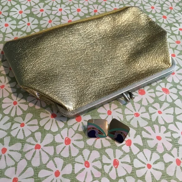 Vintage Laurel Burch Earrings & VTG Gold Purse - Picture 15 of 15